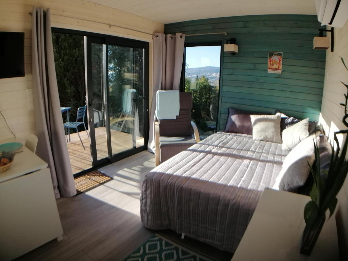 Les Lodges De L'Oliveraie De Virevent กราส ภายนอก รูปภาพ