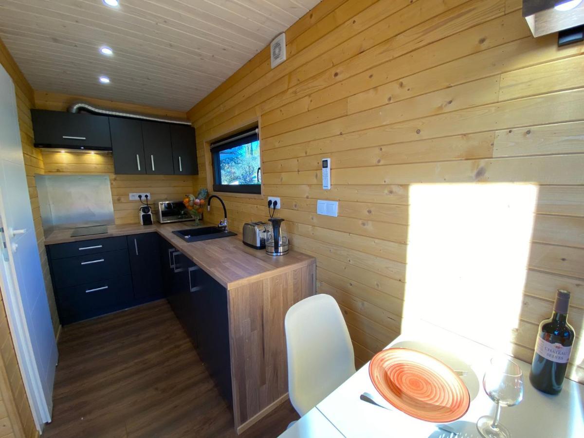 Les Lodges De L'Oliveraie De Virevent กราส ภายนอก รูปภาพ