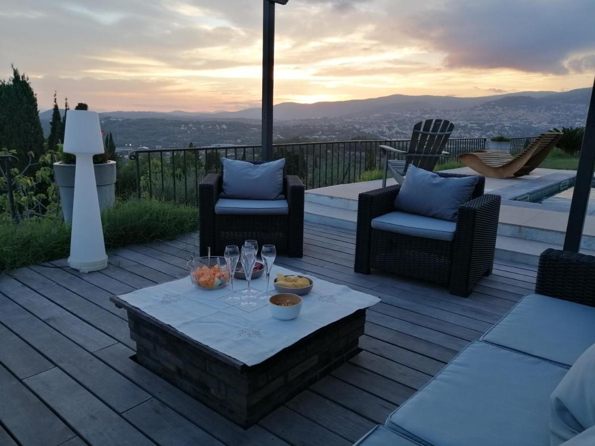 Les Lodges De L'Oliveraie De Virevent กราส ภายนอก รูปภาพ